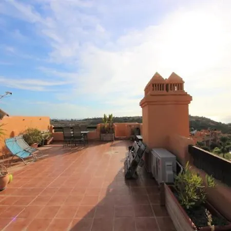 2 Bedroom Penthouse With A Private 360 Rooftop Terrace With Sea And Mountain Views Apartment