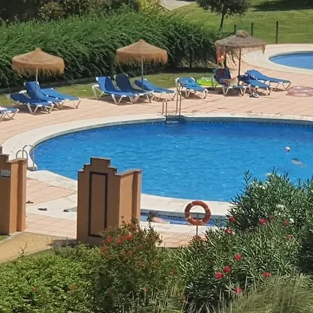 Apartment 2 Bedroom Penthouse With A Private 360 Rooftop Terrace With Sea And Mountain Views Bahia de Casares
