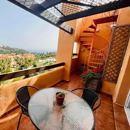Apartment 2 Bedroom Penthouse With A Private 360 Rooftop Terrace With Sea And Mountain Views Bahia de Casares