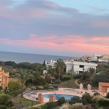 2 Bedroom Penthouse With A Private 360 Rooftop Terrace With Sea And Mountain Views * Bahia de Casares